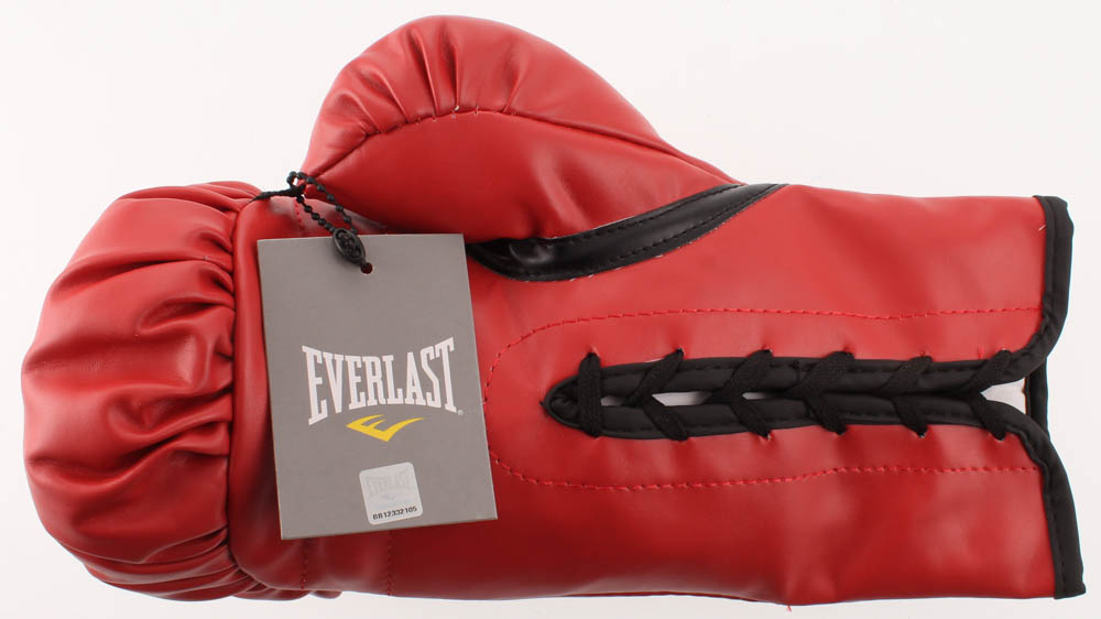 Larry Holmes Signed Everlast Boxing Glove (JSA COA) at PristineAuction.com Larry Holmes Signed Everlast Boxing Glove (JSA COA) at PristineAuction.com