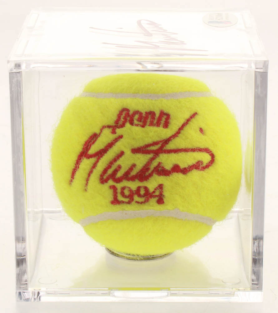 Martina Navratilova Signed 1994 Commemorative Tennis Ball with Display Case (Beckett COA) at PristineAuction.com Martina Navratilova Signed 1994 Commemorative Tennis Ball with Display Case (Beckett COA) at PristineAuction.com