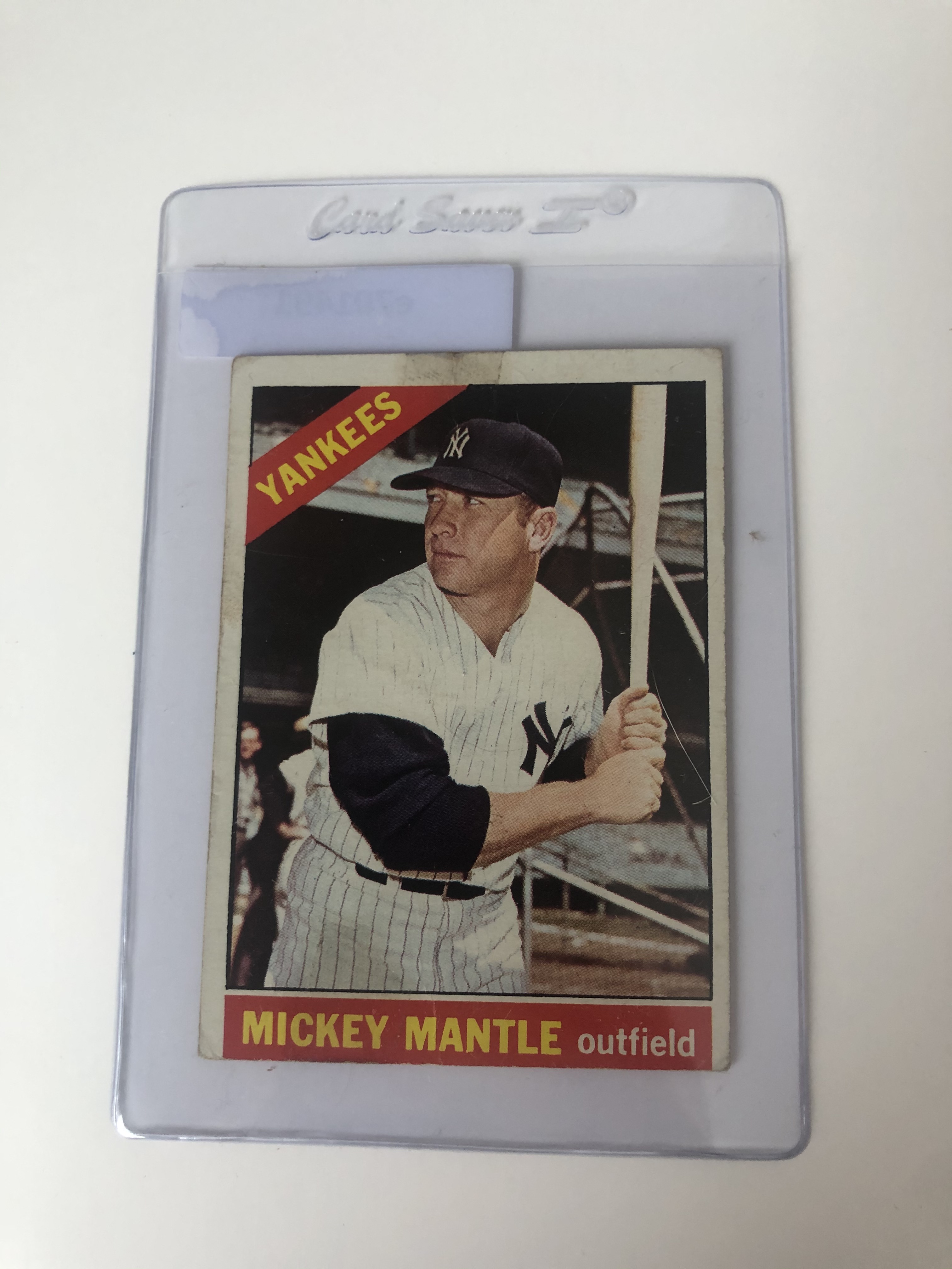 Cardboard Hits Presents Vintage Card Mystery Box Series 8 at PristineAuction.com Cardboard Hits Presents Vintage Card Mystery Box Series 8 at PristineAuction.com