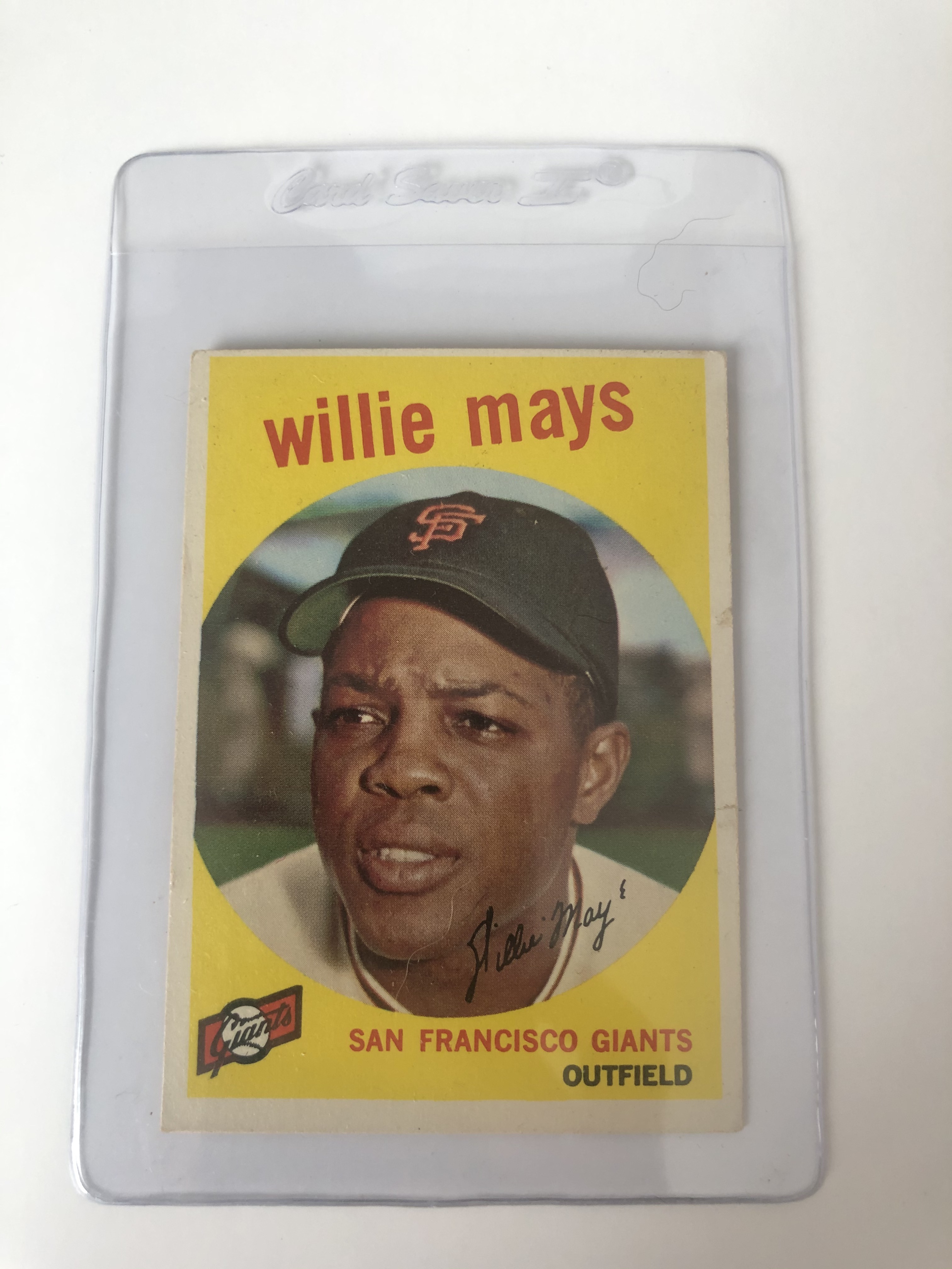 Cardboard Hits Presents Vintage Card Mystery Box Series 8 at PristineAuction.com Cardboard Hits Presents Vintage Card Mystery Box Series 8 at PristineAuction.com