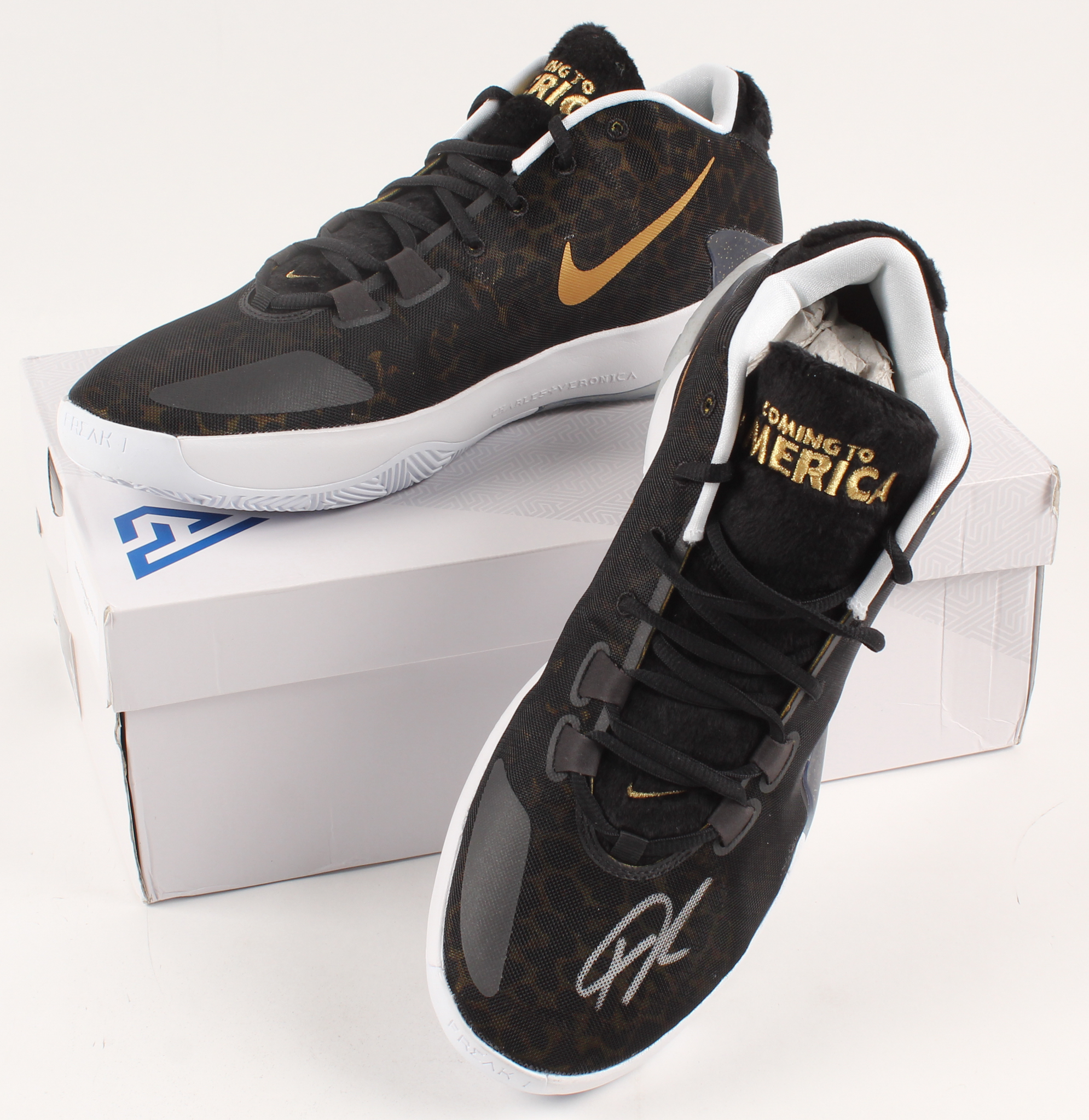 Giannis Antetokounmpo Signed Pair of (2) Nike Zoom Freak 1 Basketball Shoes (JSA COA) at PristineAuction.com Giannis Antetokounmpo Signed Pair of (2) Nike Zoom Freak 1 Basketball Shoes (JSA COA) at PristineAuction.com