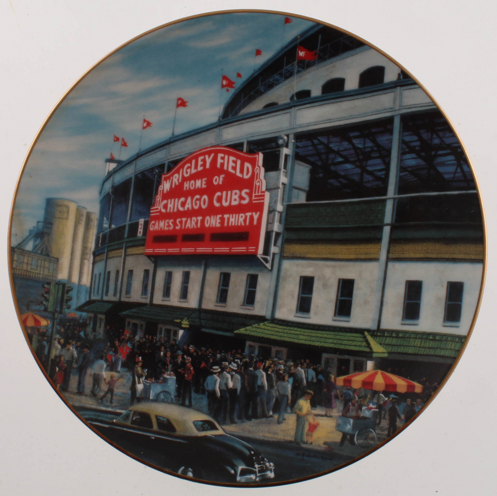 Vintage "Wrigley Field The Friendly Confines" LE Bradford Exchange