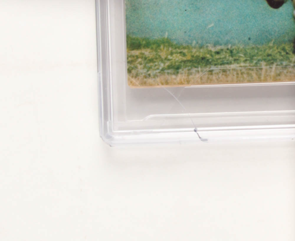 Hank Aaron Signed 1974 "Sports Illustrated" Magazine (Steiner COA & CGC Encapsulated - 6.0) at PristineAuction.com Hank Aaron Signed 1974 "Sports Illustrated" Magazine (Steiner COA & CGC Encapsulated - 6.0) at PristineAuction.com