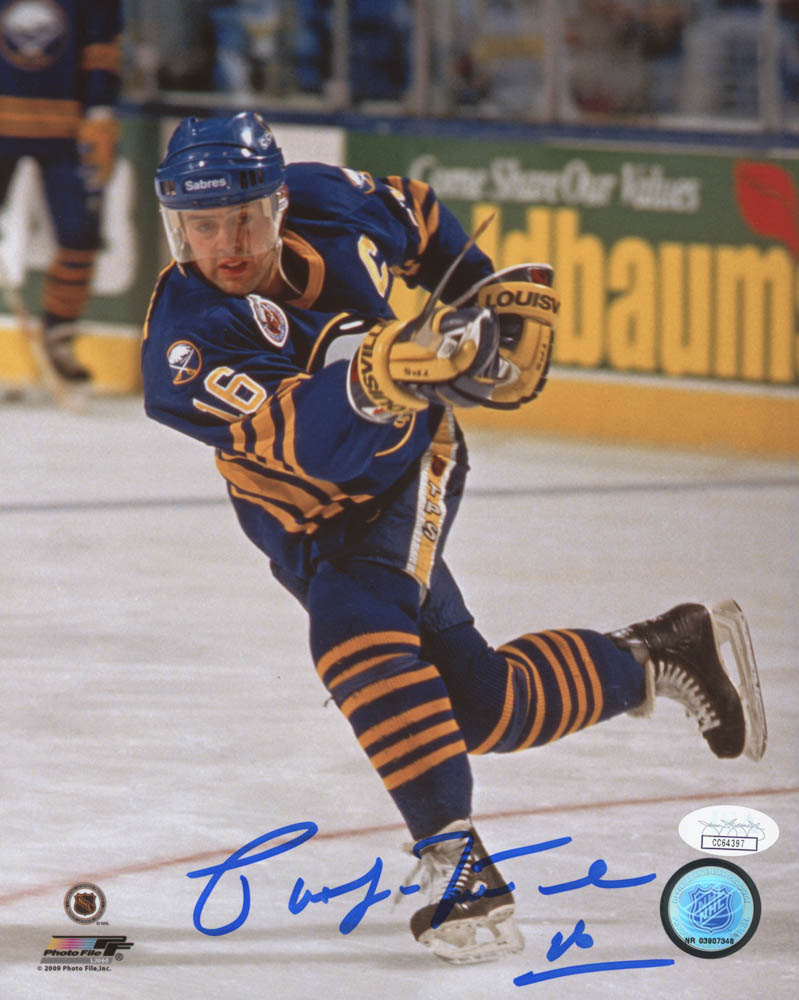 Pat LaFontaine Signed Sabres 8x10 Photo (JSA COA) at PristineAuction.com Pat LaFontaine Signed Sabres 8x10 Photo (JSA COA) at PristineAuction.com