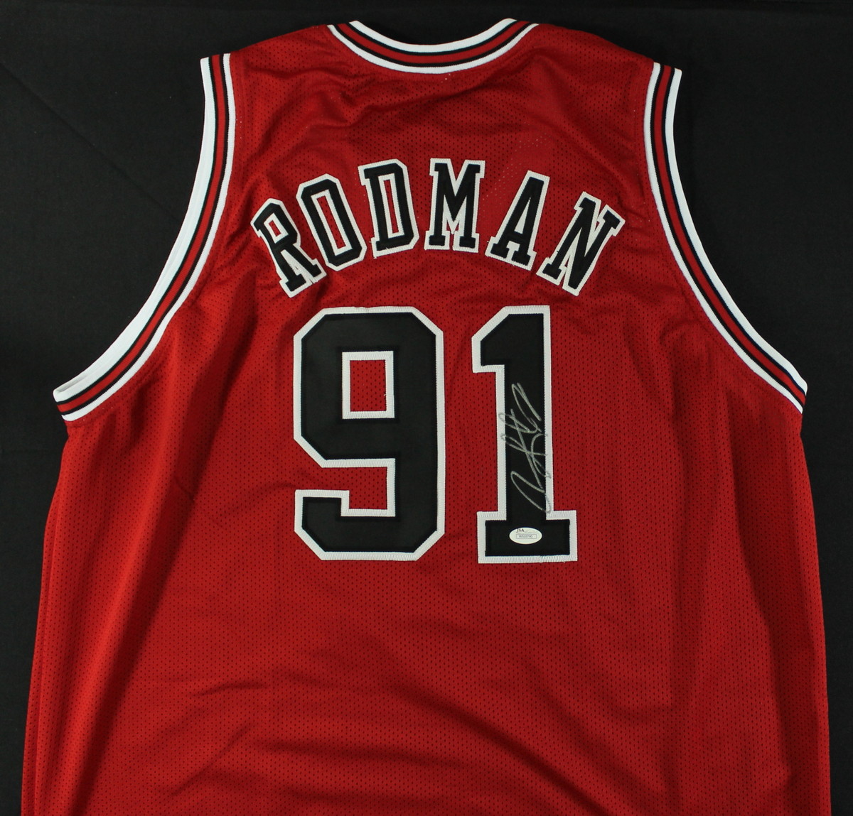 Dennis Rodman Signed Bulls Jersey (JSA COA) at PristineAuction.com Dennis Rodman Signed Bulls Jersey (JSA COA) at PristineAuction.com
