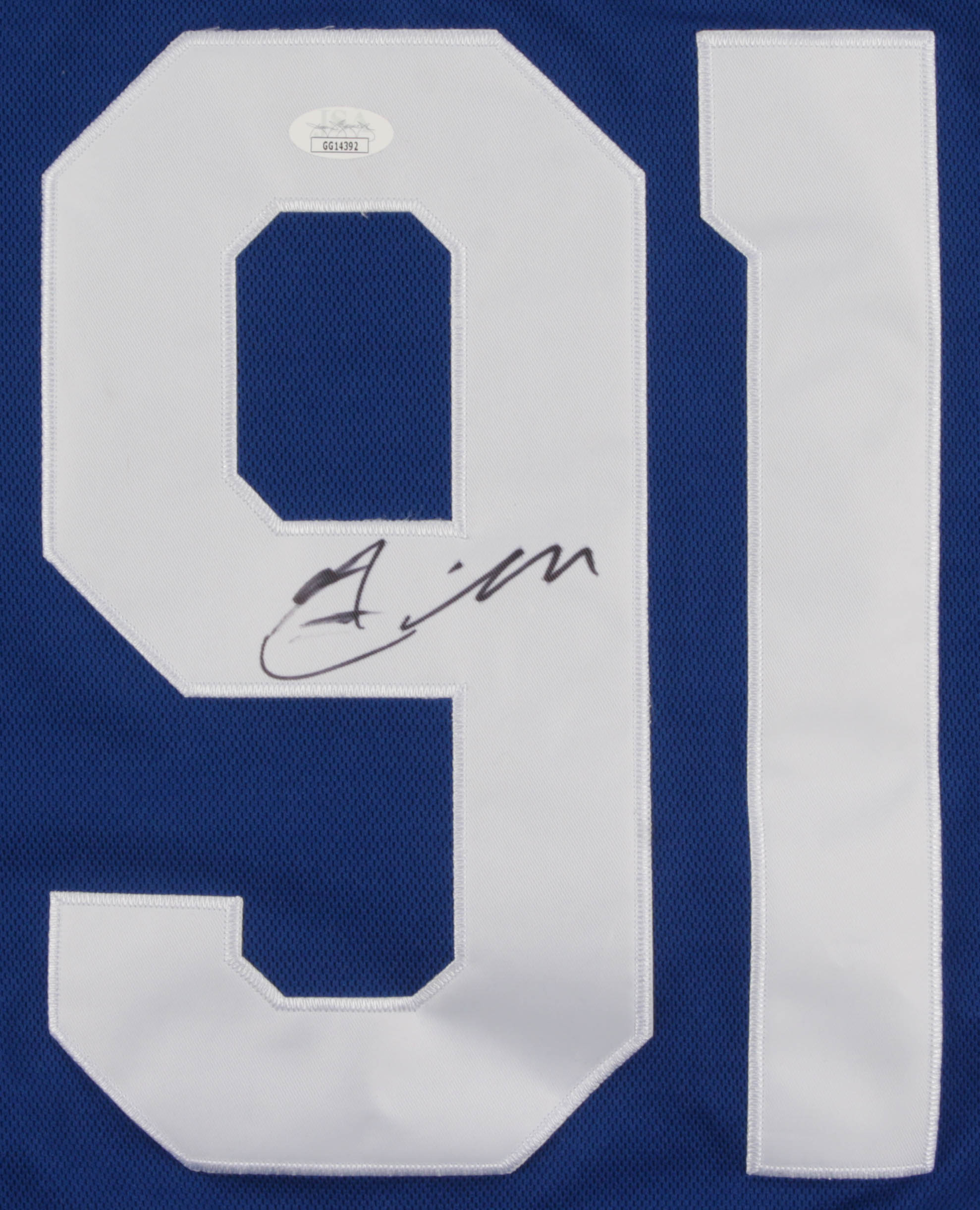 John Tavares Signed Maple Leafs Jersey (JSA COA) at PristineAuction.com John Tavares Signed Maple Leafs Jersey (JSA COA) at PristineAuction.com