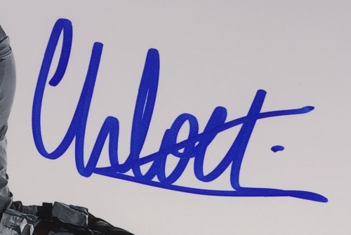 Chloe Kim Signed Team USA 11x14 Custom Framed Photo Display (Beckett COA) at PristineAuction.com Chloe Kim Signed Team USA 11x14 Custom Framed Photo Display (Beckett COA) at PristineAuction.com