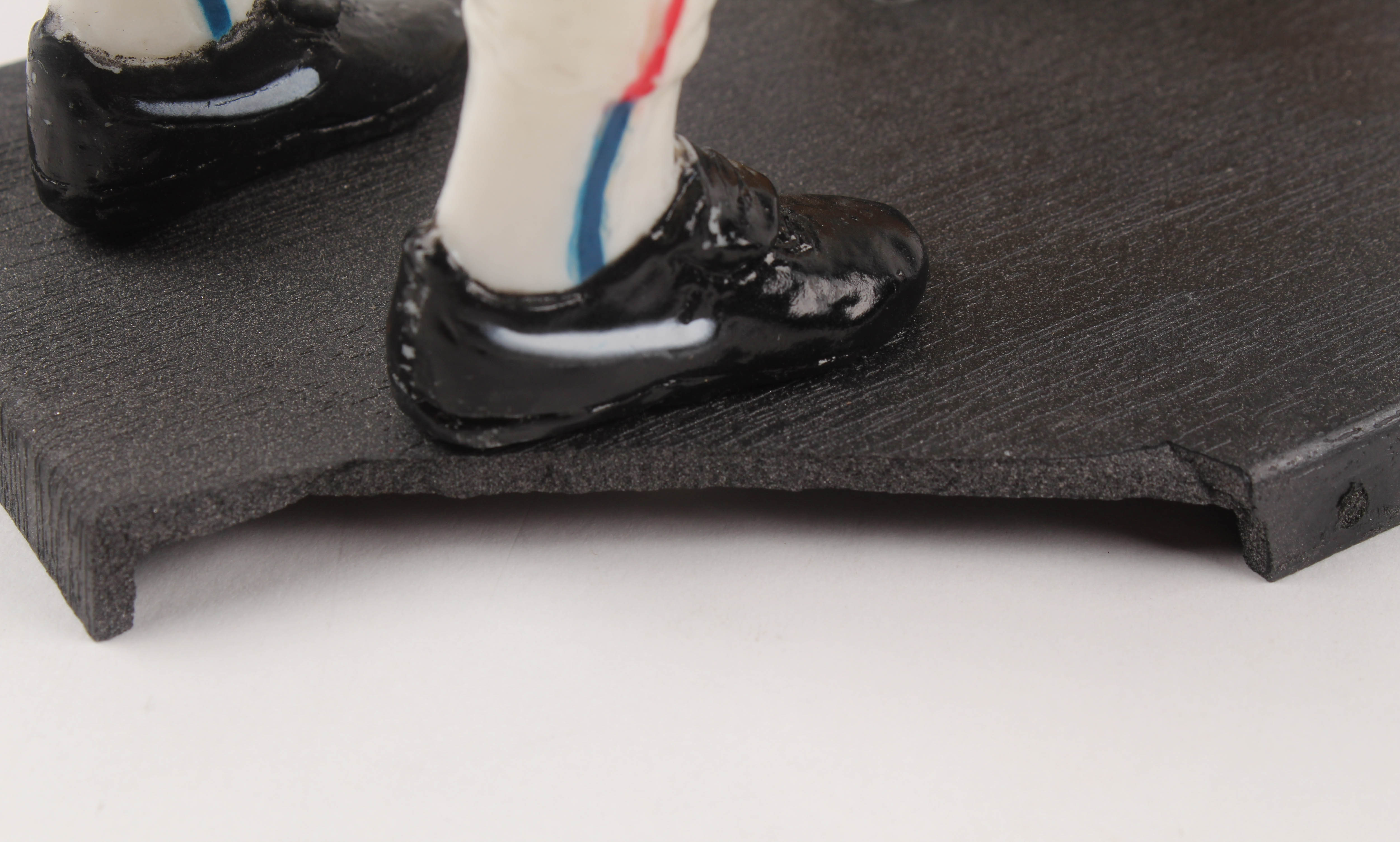 Greg Maddux Signed LE Braves Figurine (JSA COA) at PristineAuction.com Greg Maddux Signed LE Braves Figurine (JSA COA) at PristineAuction.com