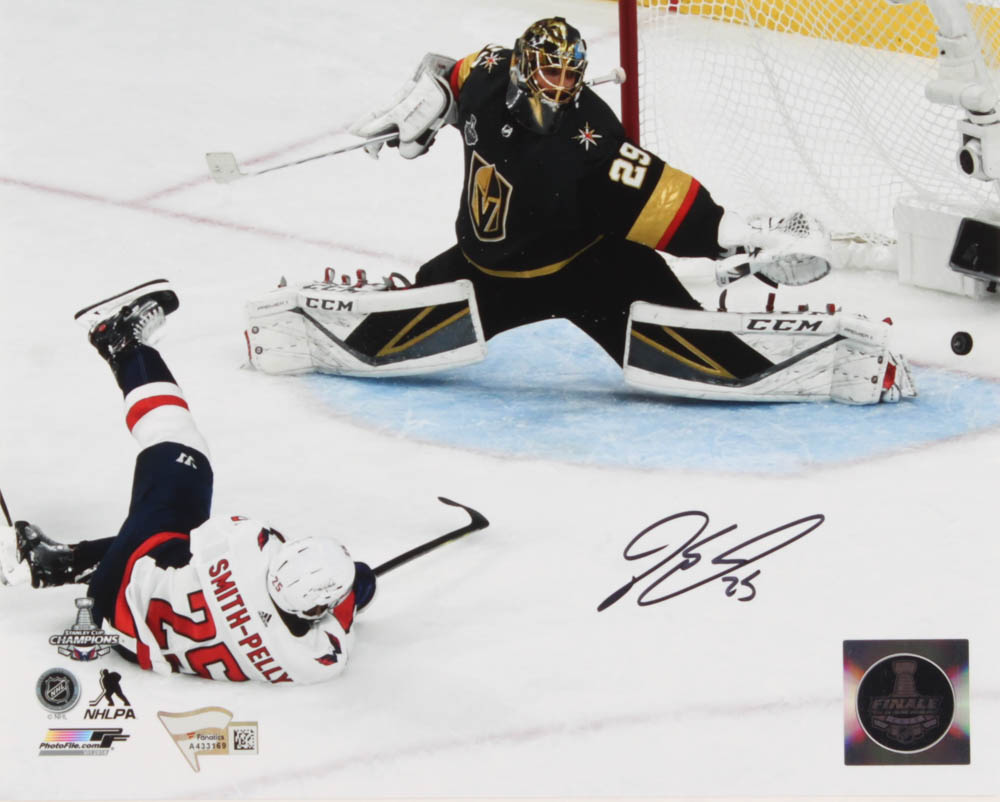 Devante Smith-Pelly Signed Capitals 8x10 Photo (Fanatics Hologram) at PristineAuction.com Devante Smith-Pelly Signed Capitals 8x10 Photo (Fanatics Hologram) at PristineAuction.com