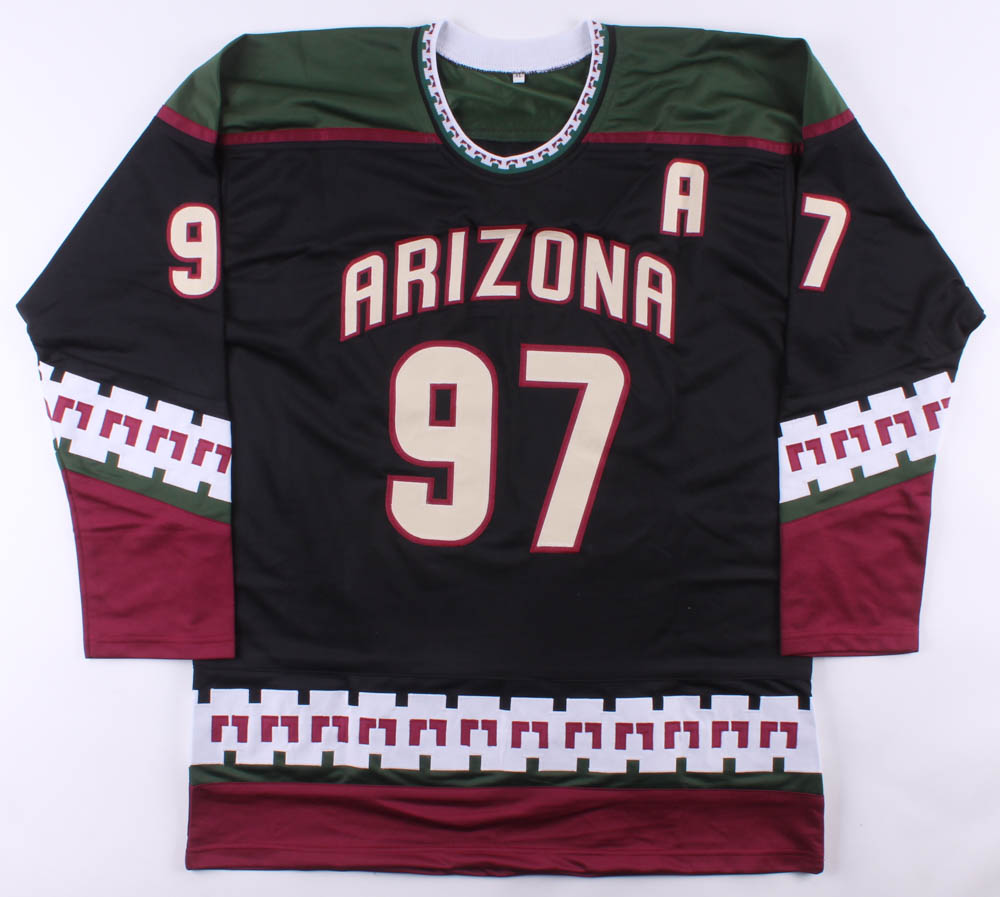 Jeremy Roenick Signed Jersey (Beckett COA) at PristineAuction.com Jeremy Roenick Signed Jersey (Beckett COA) at PristineAuction.com