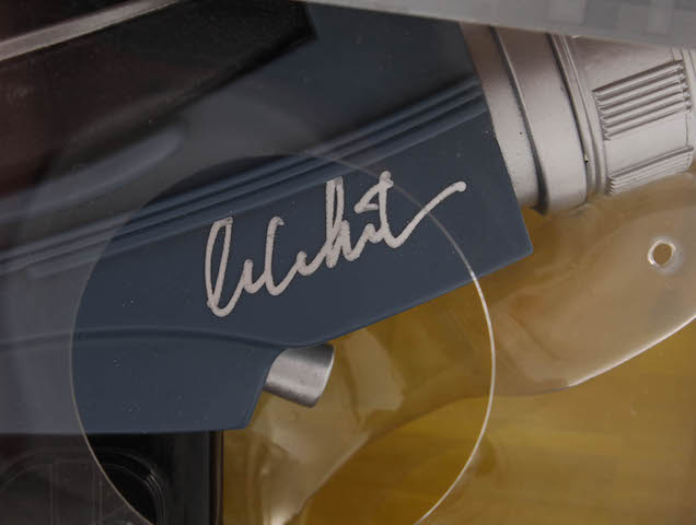 William Shatner Signed "Star Trek" Phaser (JSA COA) at PristineAuction.com William Shatner Signed "Star Trek" Phaser (JSA COA) at PristineAuction.com
