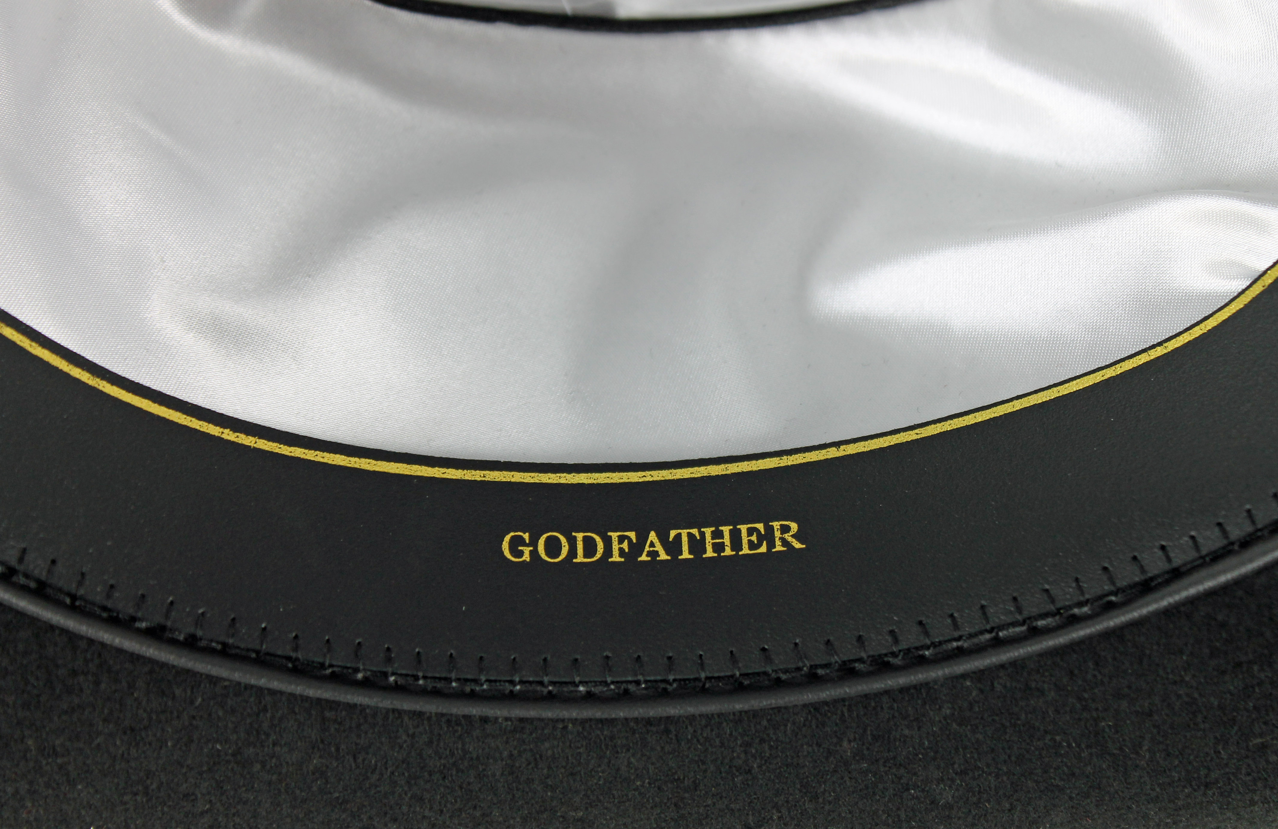 Al Pacino Signed "The Godfather" Fedora Hat (PSA COA) at PristineAuction.com Al Pacino Signed "The Godfather" Fedora Hat (PSA COA) at PristineAuction.com