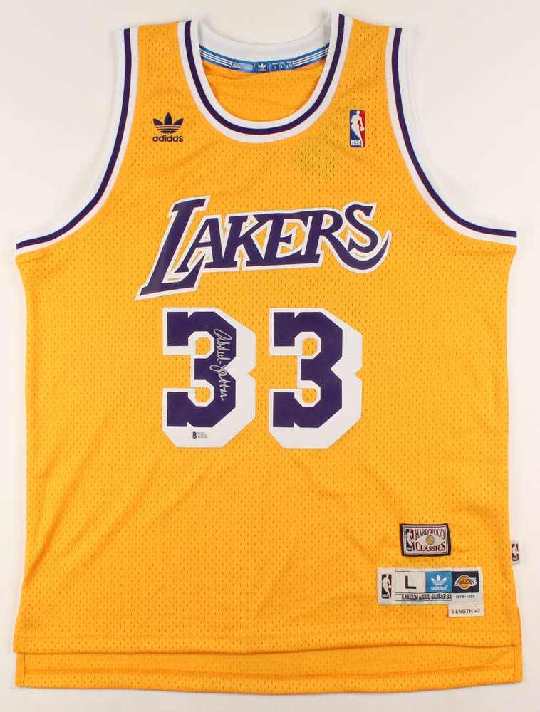 Kareem Abdul-Jabbar Signed Lakers Jersey (Beckett COA) at PristineAuction.com Kareem Abdul-Jabbar Signed Lakers Jersey (Beckett COA) at PristineAuction.com