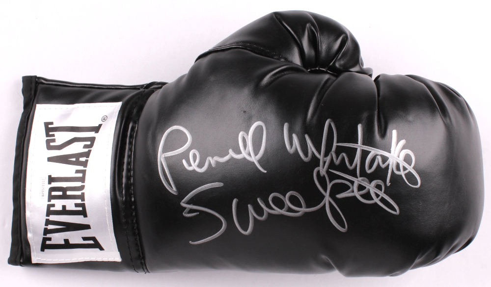 Pernell Whitaker Signed Everlast Boxing Glove Inscribed "Sweet Pea" (JSA) at PristineAuction.com Pernell Whitaker Signed Everlast Boxing Glove Inscribed "Sweet Pea" (JSA) at PristineAuction.com