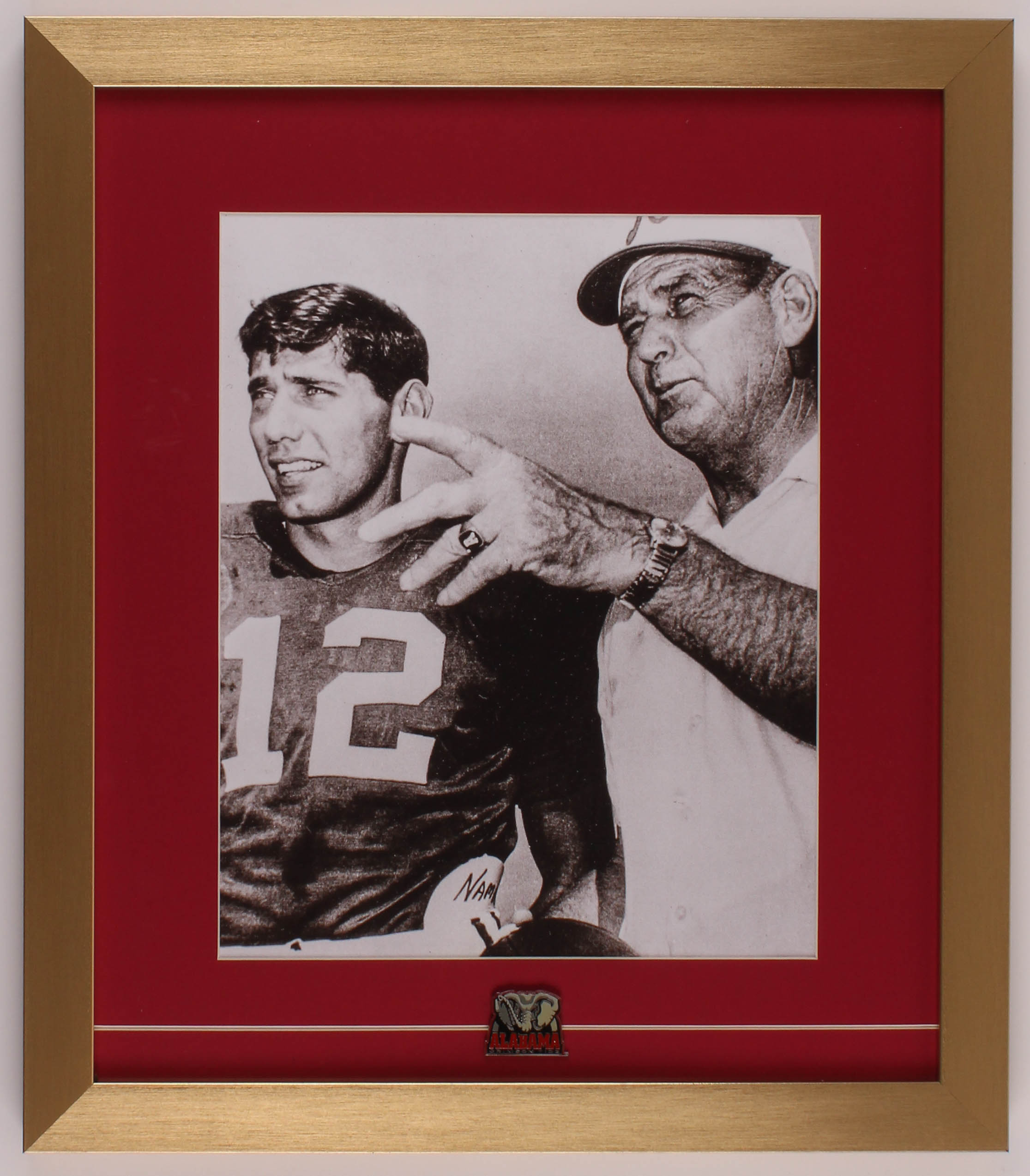 Joe Namath & Bear Bryant Alabama Crimson Tide 17x19.5 Custom Framed Print Display with Crimson Tide Pin at PristineAuction.com Joe Namath & Bear Bryant Alabama Crimson Tide 17x19.5 Custom Framed Print Display with Crimson Tide Pin at PristineAuction.com
