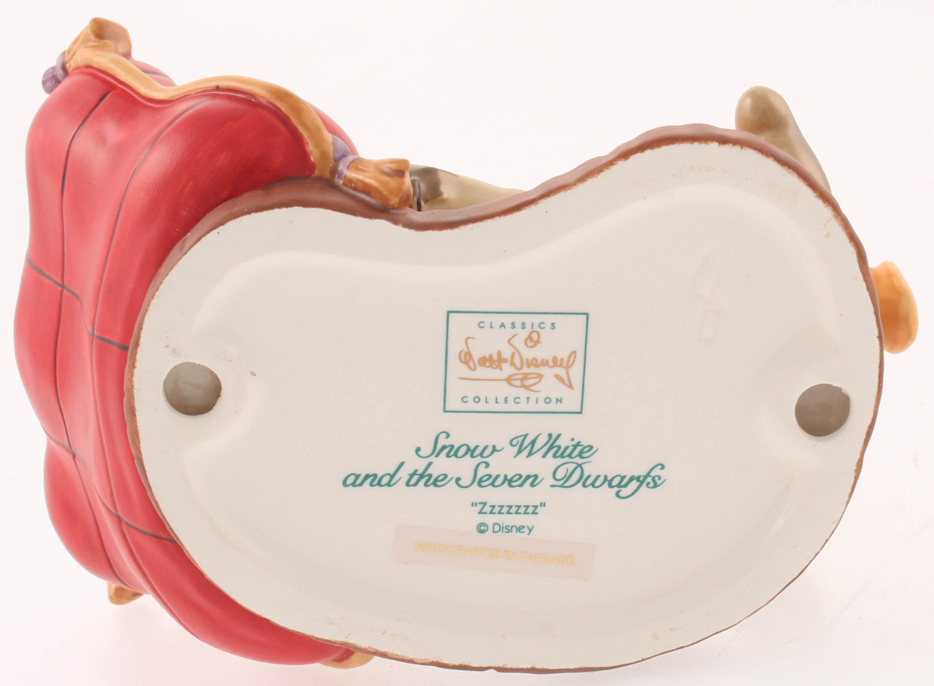 "Snow White & The Seven Dwarfs" Sleepy "Zzzzzzz" Walt Disney's Classics Collections Ceramic Sculpture Figurine at PristineAuction.com "Snow White & The Seven Dwarfs" Sleepy "Zzzzzzz" Walt Disney's Classics Collections Ceramic Sculpture Figurine at PristineAuction.com