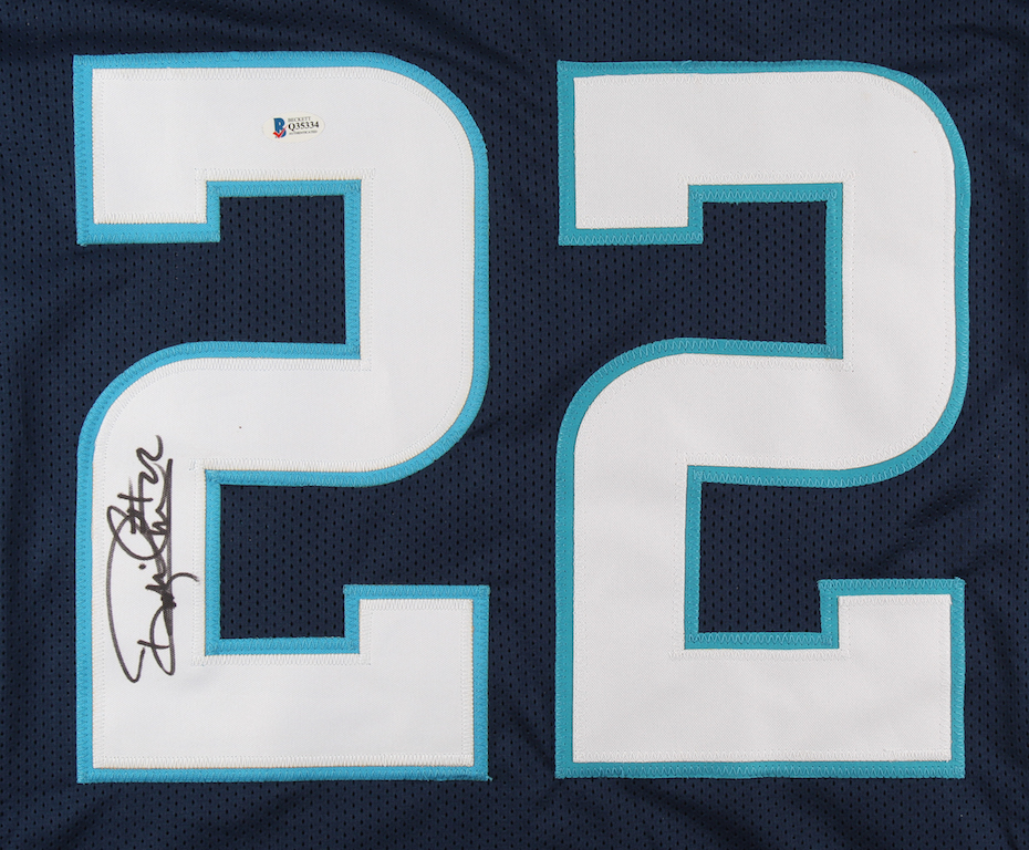 Derrick Henry Signed Jersey (Beckett COA) at PristineAuction.com Derrick Henry Signed Jersey (Beckett COA) at PristineAuction.com