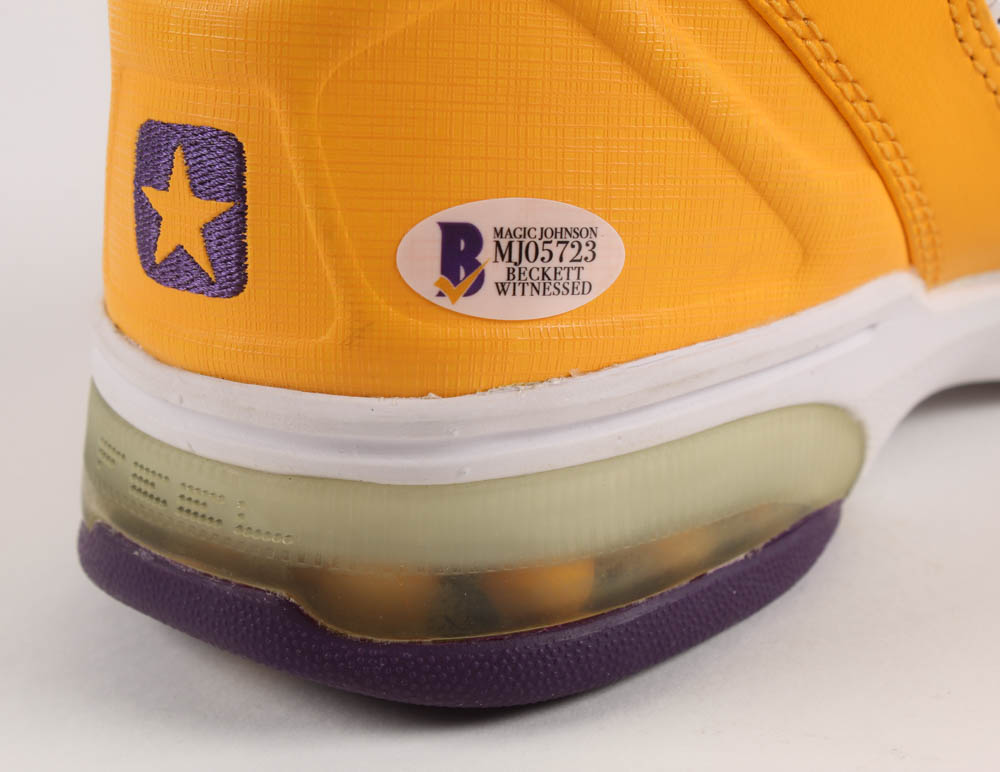 Magic Johnson Signed Converse Basketball Shoe (Beckett COA) at PristineAuction.com Magic Johnson Signed Converse Basketball Shoe (Beckett COA) at PristineAuction.com