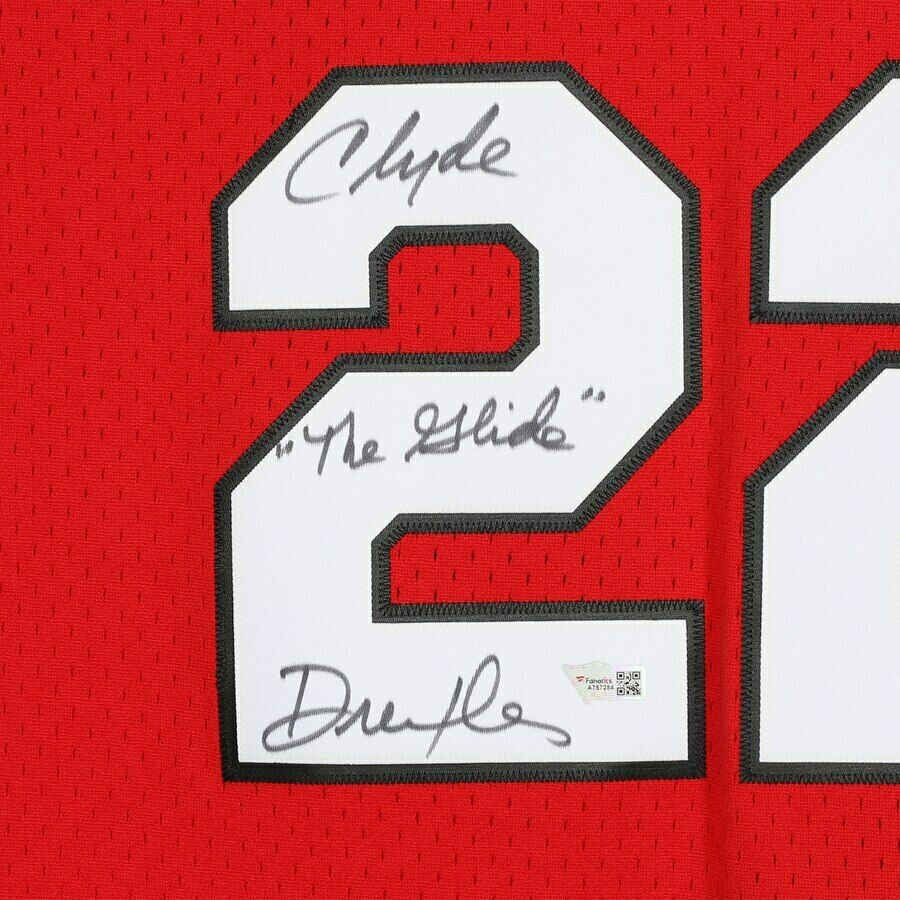 Clyde Drexler Signed Trail Blazers Jersey Inscribed "The Glide" (Fanatics) at PristineAuction.com Clyde Drexler Signed Trail Blazers Jersey Inscribed "The Glide" (Fanatics) at PristineAuction.com