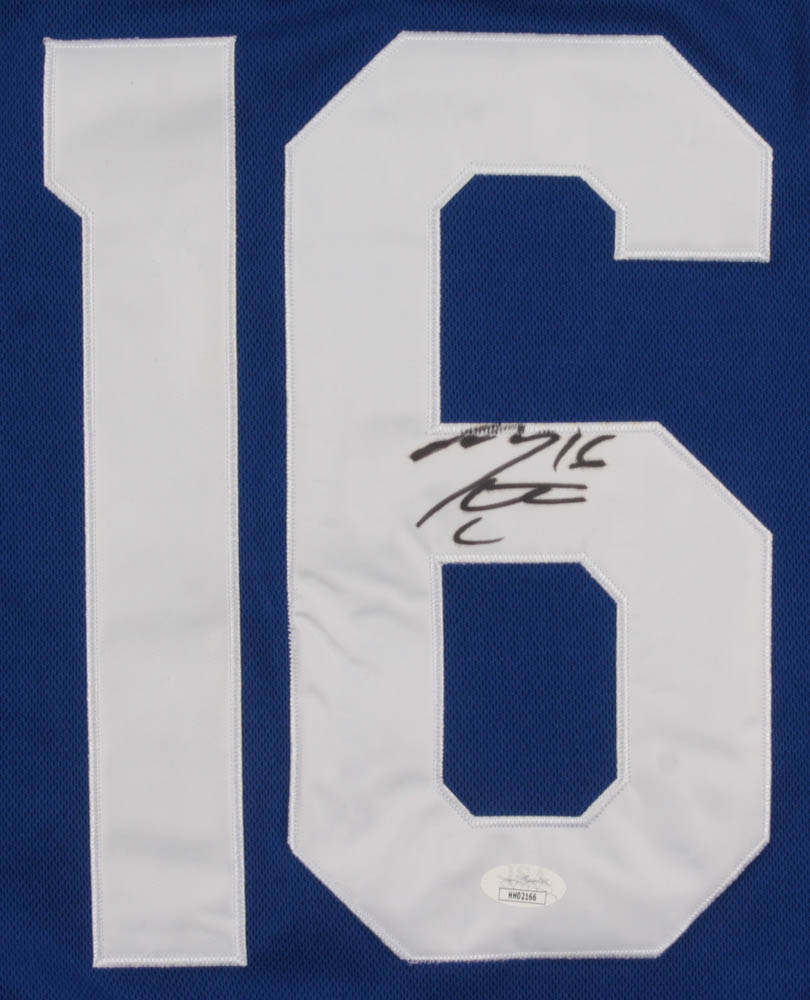 Mitch Marner Signed Maple Leafs Jersey (JSA COA) at PristineAuction.com Mitch Marner Signed Maple Leafs Jersey (JSA COA) at PristineAuction.com