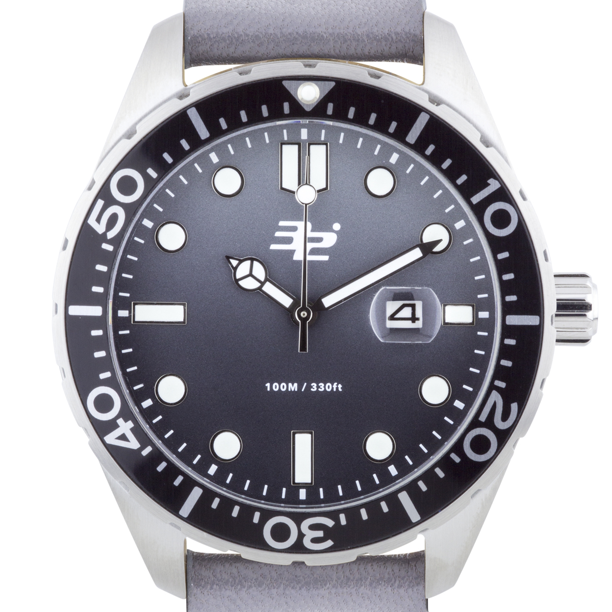 32 Degrees Aquada Men's Diver Watch at PristineAuction.com 32 Degrees Aquada Men's Diver Watch at PristineAuction.com