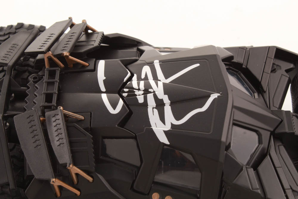 Christian Bale Signed "The Dark Knight" 1:24 Metals Die Cast Batmobile (Beckett COA) at PristineAuction.com Christian Bale Signed "The Dark Knight" 1:24 Metals Die Cast Batmobile (Beckett COA) at PristineAuction.com