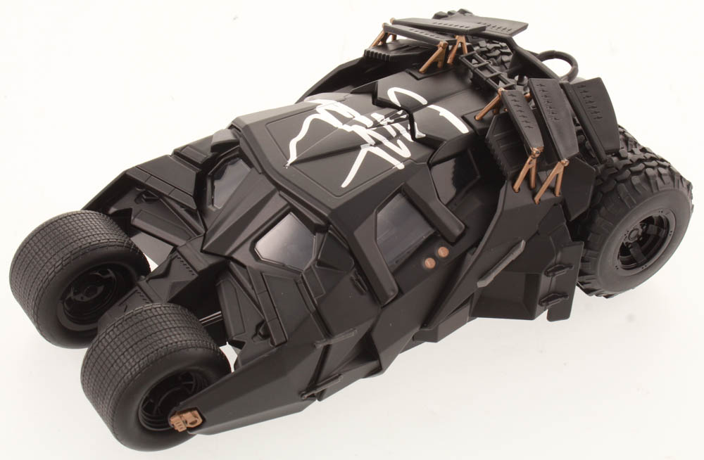 Christian Bale Signed "The Dark Knight" 1:24 Metals Die Cast Batmobile (Beckett COA) at PristineAuction.com Christian Bale Signed "The Dark Knight" 1:24 Metals Die Cast Batmobile (Beckett COA) at PristineAuction.com
