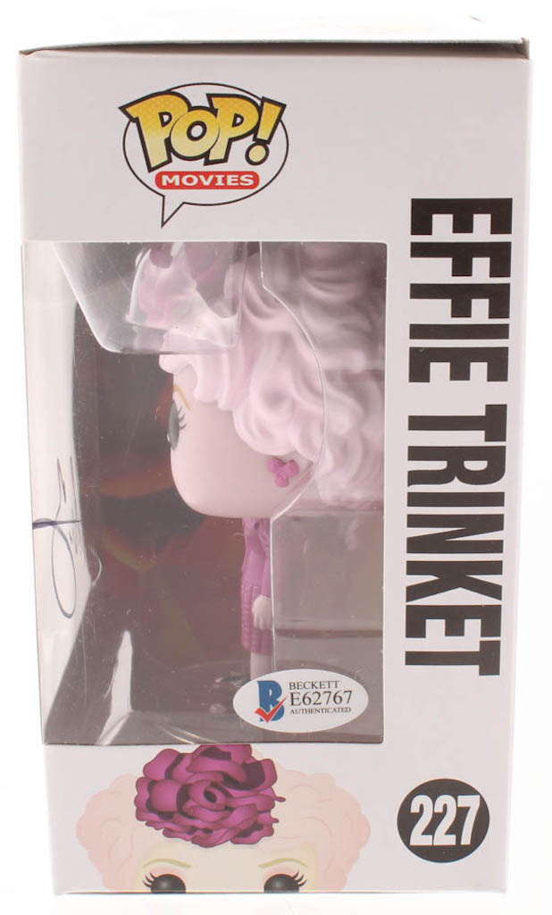 Elizabeth Banks Signed "The Hunger Games" Effie Trinket #227 Funko Pop! Vinyl Figure (Beckett COA) at PristineAuction.com Elizabeth Banks Signed "The Hunger Games" Effie Trinket #227 Funko Pop! Vinyl Figure (Beckett COA) at PristineAuction.com