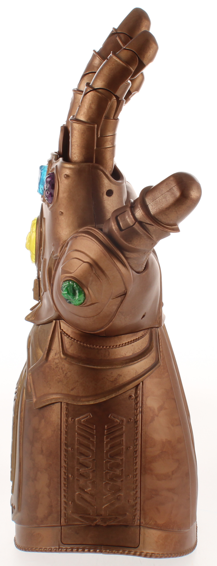 Marvel Legends Avengers Infinity Gauntlet Articulated Electronic Prop Replica at PristineAuction.com Marvel Legends Avengers Infinity Gauntlet Articulated Electronic Prop Replica at PristineAuction.com