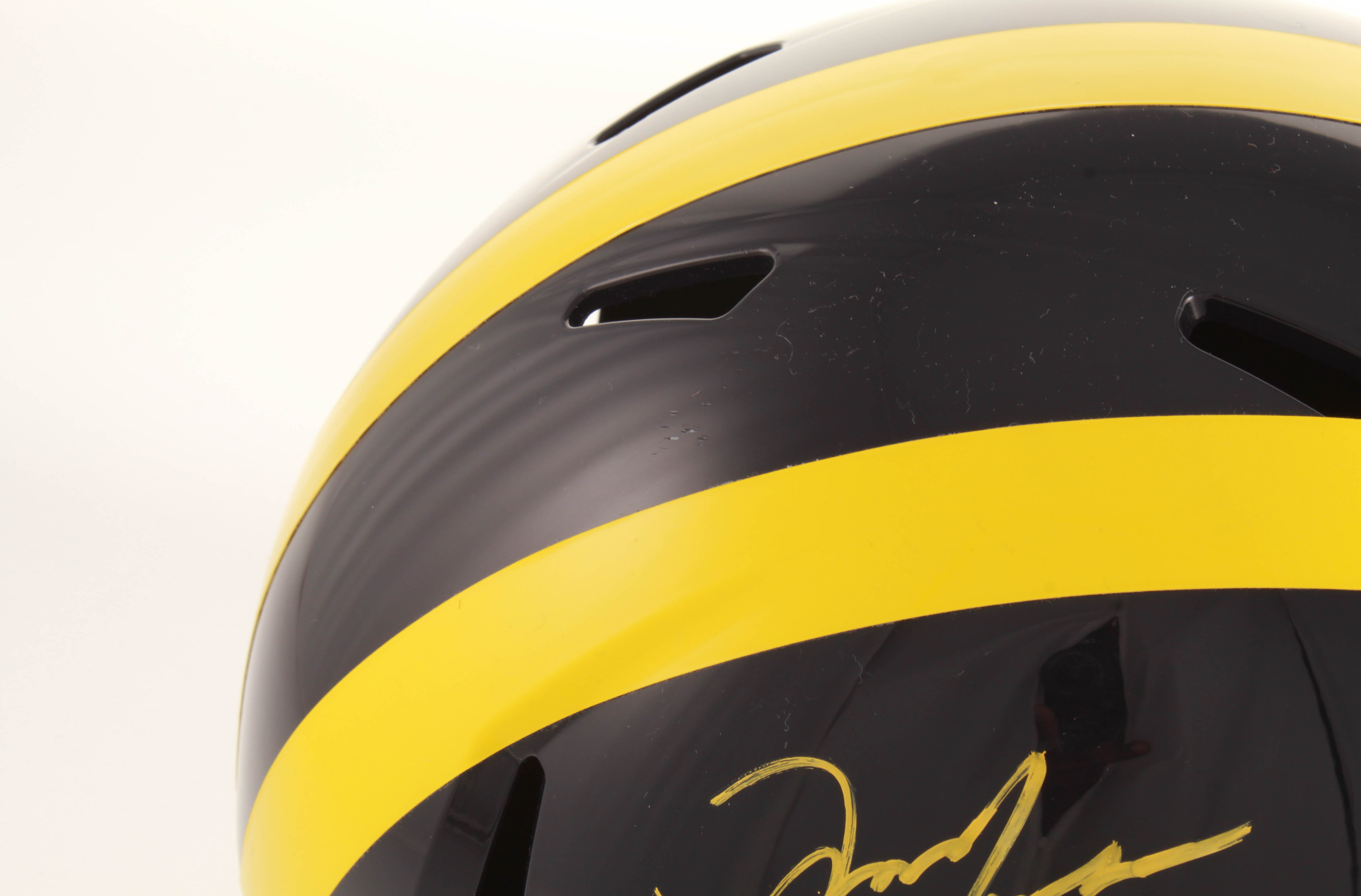 Jim Harbaugh Signed Michigan Wolverines Full-Size Speed Helmet (JSA Hologram) at PristineAuction.com Jim Harbaugh Signed Michigan Wolverines Full-Size Speed Helmet (JSA Hologram) at PristineAuction.com