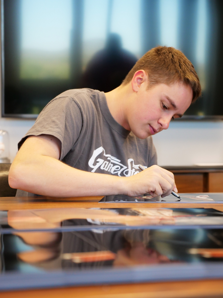 Kyle Larson & Christopher Bell Signed 2020 Chili Bowl 12x17 Photo (PA COA) (Imperfect) at PristineAuction.com Kyle Larson & Christopher Bell Signed 2020 Chili Bowl 12x17 Photo (PA COA) (Imperfect) at PristineAuction.com