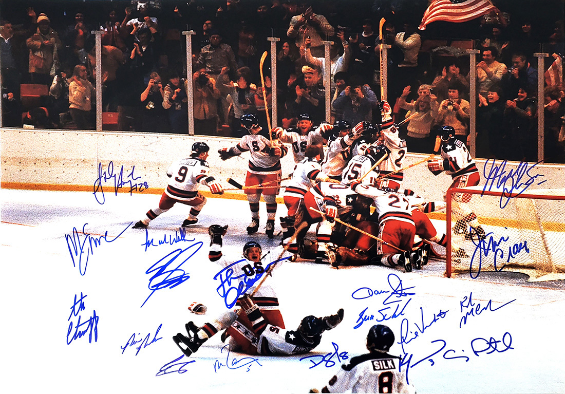 1980 Team USA "Miracle On Ice" 16x20 Photo Signed by (18) with Jim Craig, Mike Eruzione, Bill Baker, Dave Christian (Schwartz COA) at PristineAuction.com 1980 Team USA "Miracle On Ice" 16x20 Photo Signed by (18) with Jim Craig, Mike Eruzione, Bill Baker, Dave Christian (Schwartz COA) at PristineAuction.com