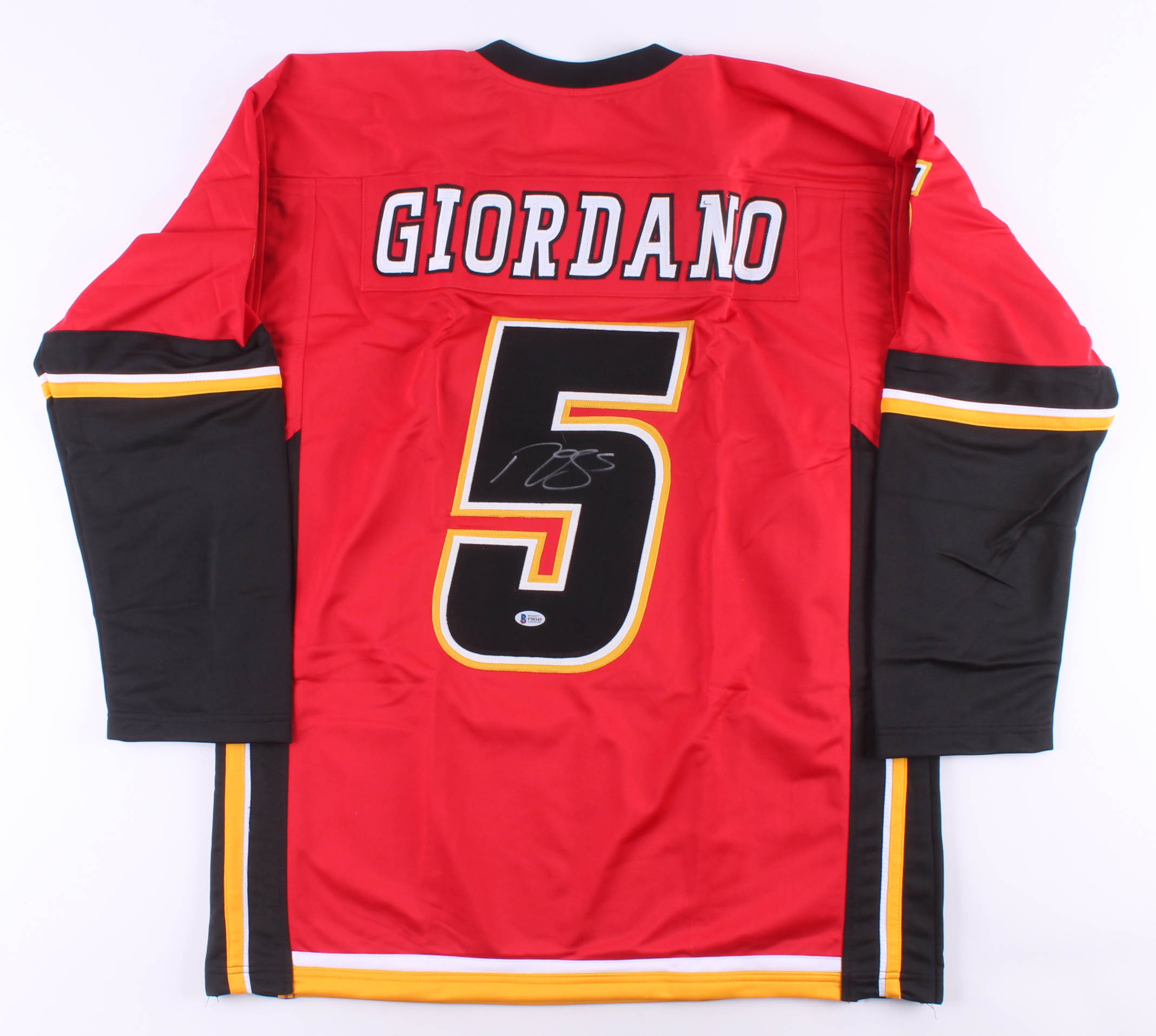 Mark Giordano Signed Jersey (Beckett COA) at PristineAuction.com Mark Giordano Signed Jersey (Beckett COA) at PristineAuction.com