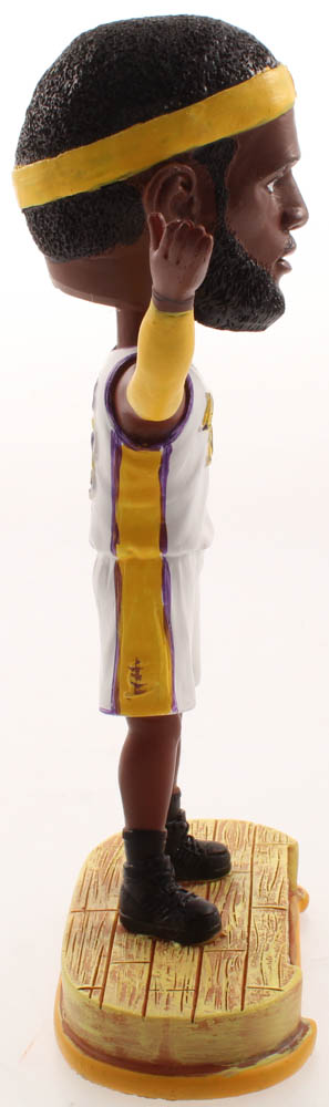 LeBron James Lakers Bobblehead Figure at PristineAuction.com LeBron James Lakers Bobblehead Figure at PristineAuction.com