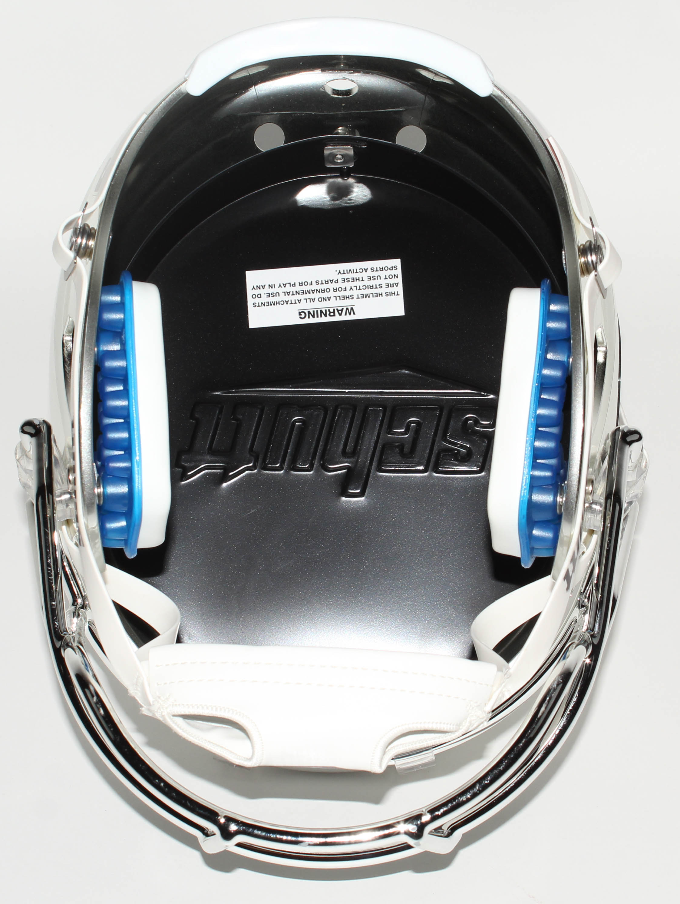 Darren Waller Signed Raiders Full-Size Chrome Helmet Inscribed "Viva Las Vegas!" (JSA Hologram) at PristineAuction.com Darren Waller Signed Raiders Full-Size Chrome Helmet Inscribed "Viva Las Vegas!" (JSA Hologram) at PristineAuction.com