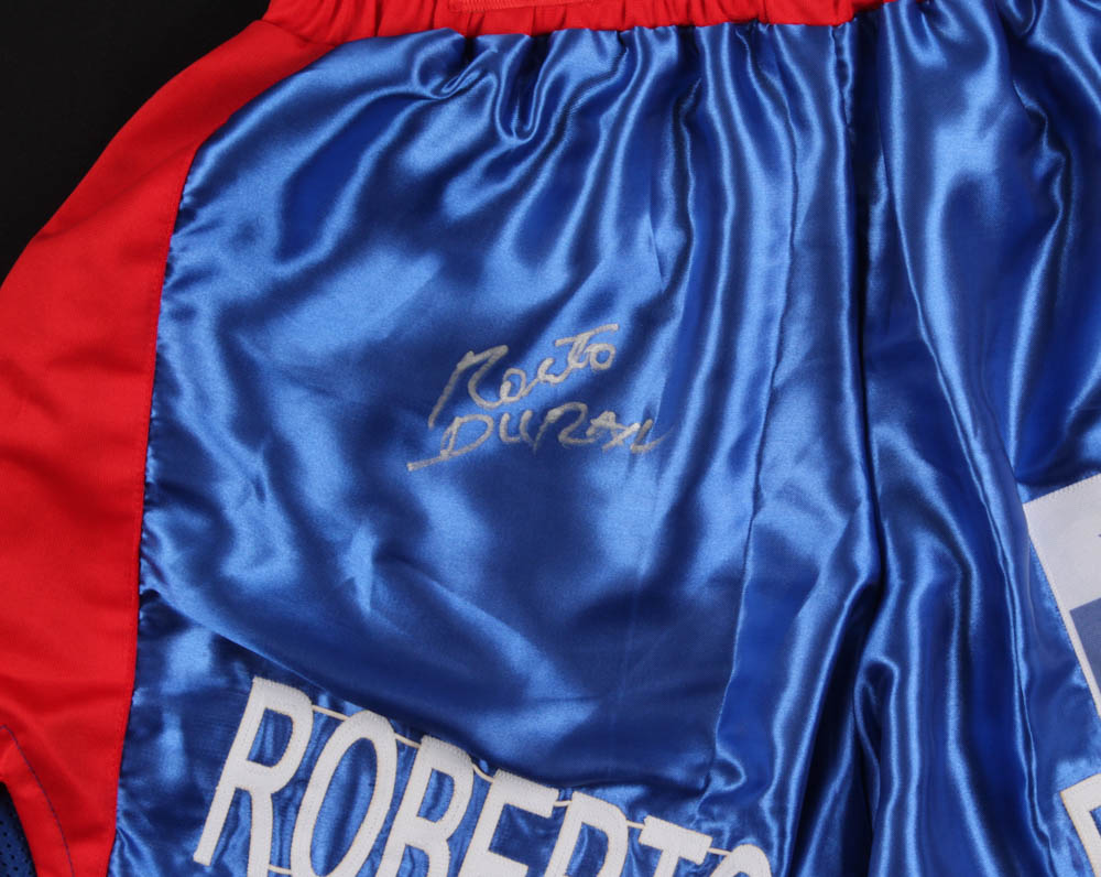 Roberto Duran Signed Boxing Trunks (Beckett COA) at PristineAuction.com Roberto Duran Signed Boxing Trunks (Beckett COA) at PristineAuction.com