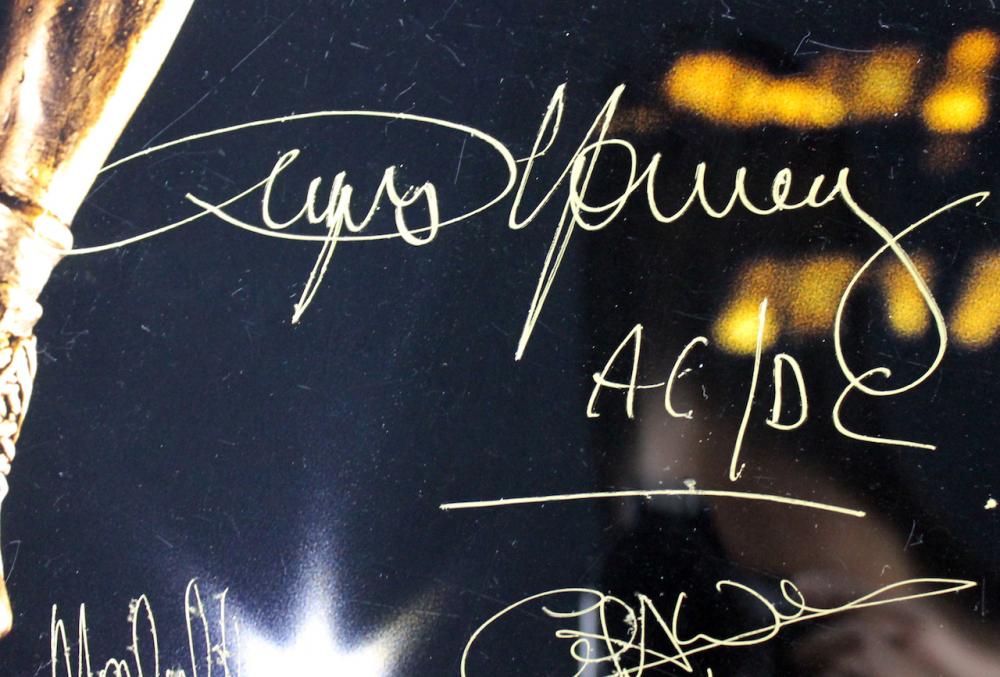 AC/DC 30x40 Poster Band-Signed by (5) with Brian Johnson, Malcolm Young ...