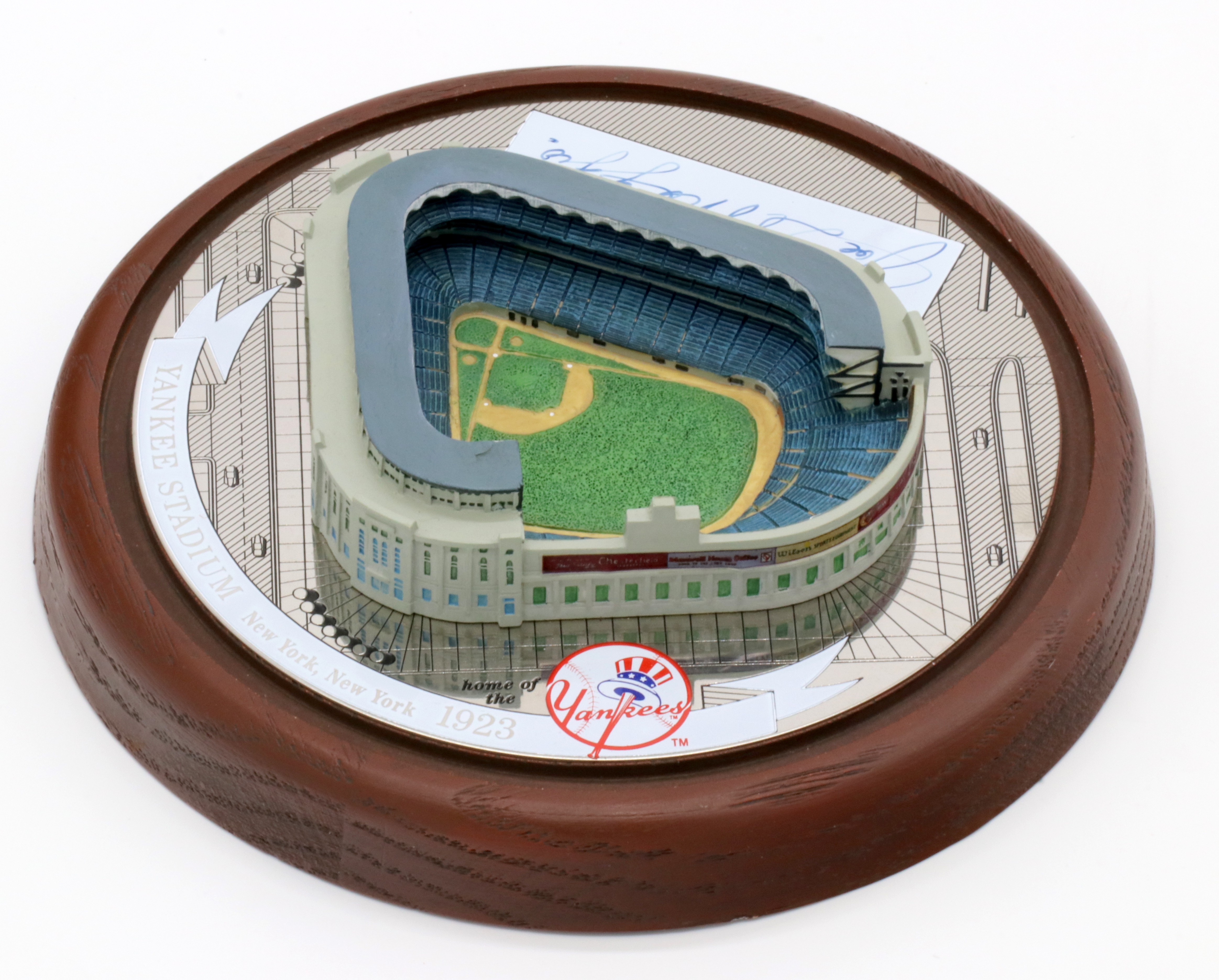 Joe DiMaggio Signed Hawthorne Yankees Stadium Figurine (JSA LOA) at PristineAuction.com Joe DiMaggio Signed Hawthorne Yankees Stadium Figurine (JSA LOA) at PristineAuction.com