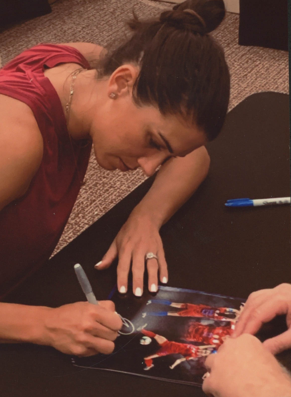 Alex Morgan Signed Team USA 8x10 Photo (JSA COA) at PristineAuction.com Alex Morgan Signed Team USA 8x10 Photo (JSA COA) at PristineAuction.com