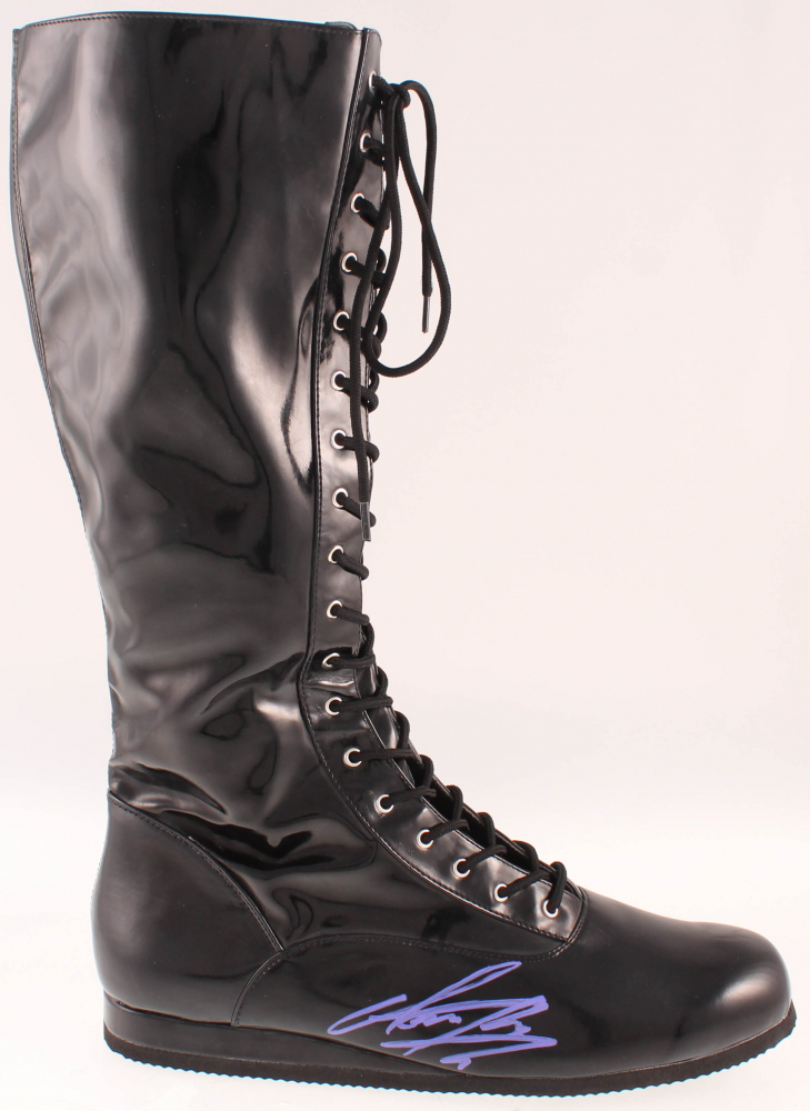 The Undertaker Signed Wrestling Boot (PSA Hologram) Pristine Auction