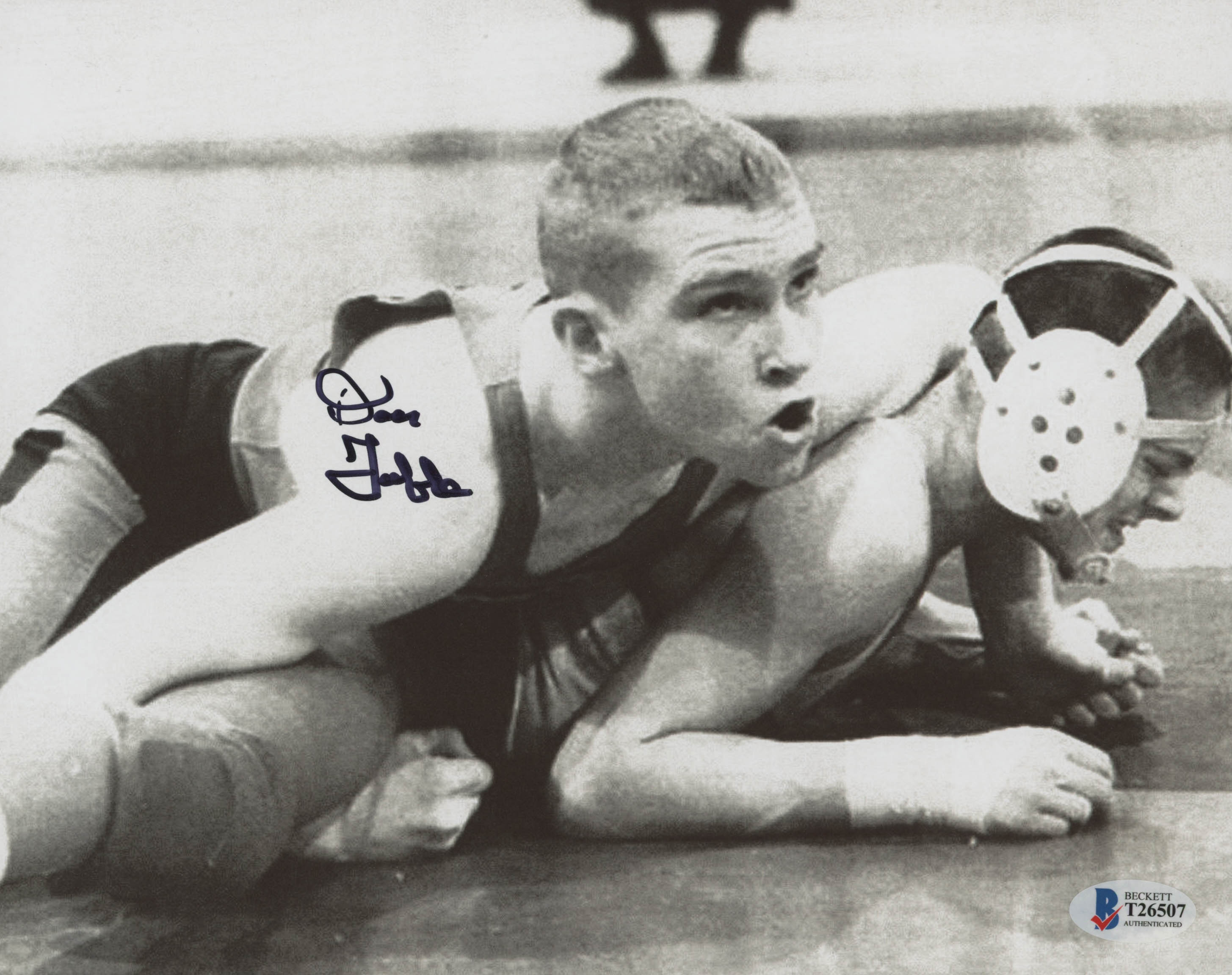 Dan Gable Signed 8x10 Photo (Beckett COA) at PristineAuction.com Dan Gable Signed 8x10 Photo (Beckett COA) at PristineAuction.com