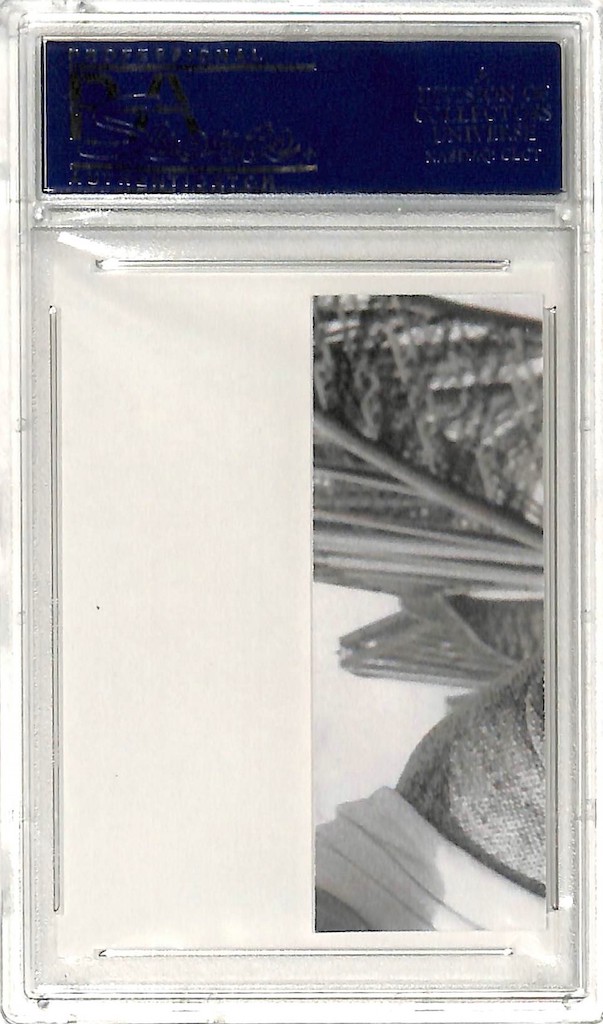 Sean Connery Signed 1.25x3.25 Cut (PSA Encapsulated) at PristineAuction.com Sean Connery Signed 1.25x3.25 Cut (PSA Encapsulated) at PristineAuction.com