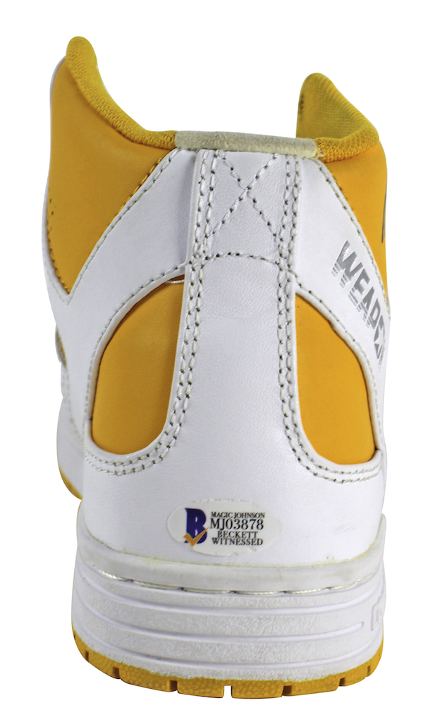 Magic Johnson Signed Pair of Converse Basketball Shoes (Beckett COA) at PristineAuction.com Magic Johnson Signed Pair of Converse Basketball Shoes (Beckett COA) at PristineAuction.com