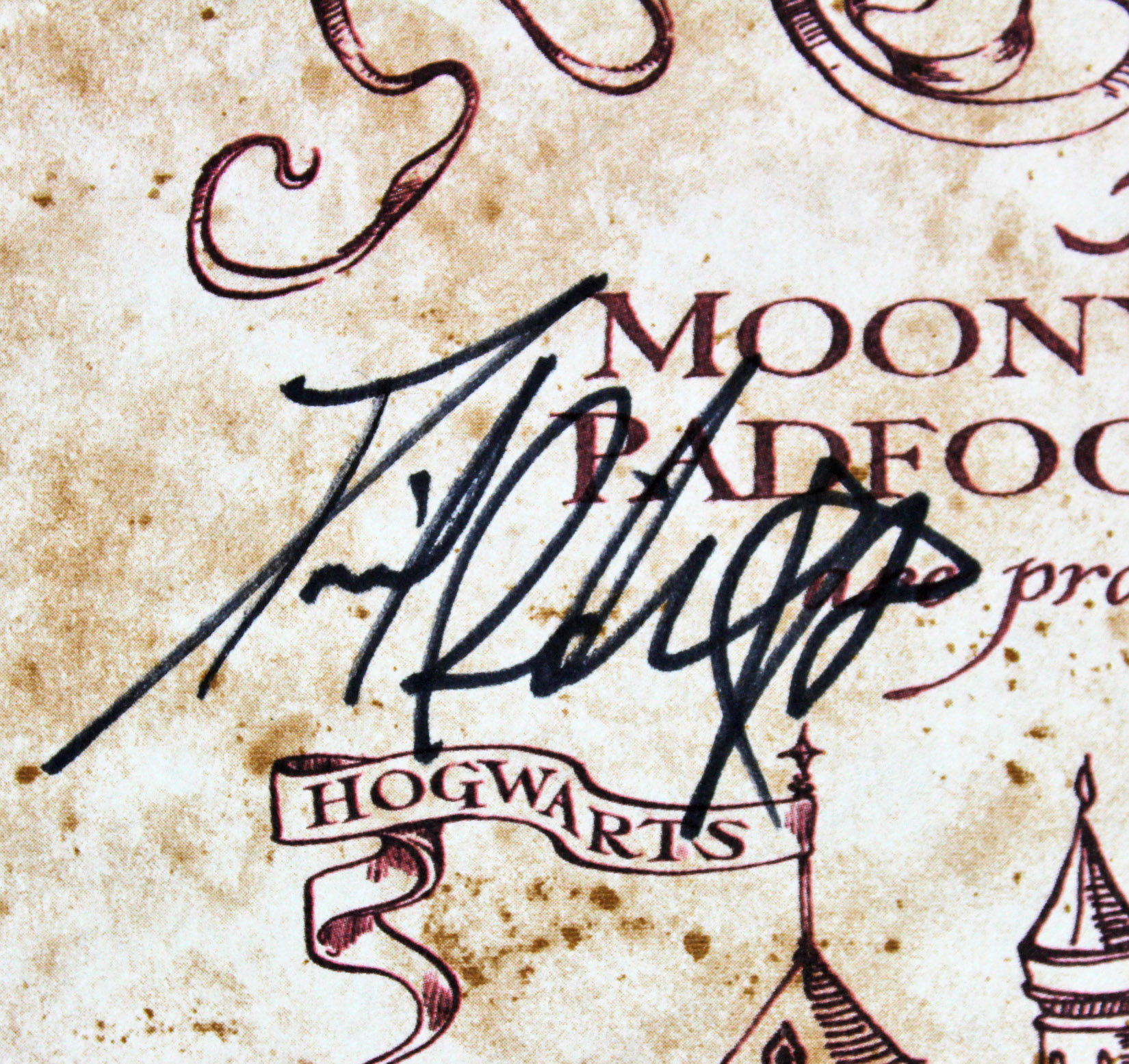 Daniel Radcliffe Signed "Harry Potter" Marauder's Map (Beckett COA) at PristineAuction.com Daniel Radcliffe Signed "Harry Potter" Marauder's Map (Beckett COA) at PristineAuction.com