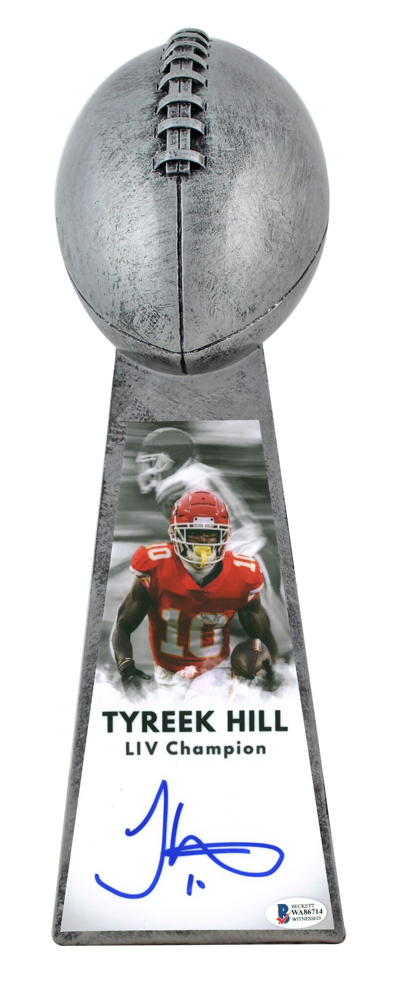 Tyreek Hill Signed Chiefs 15” Lombardi Football Championship Trophy (Beckett Hologram) at PristineAuction.com Tyreek Hill Signed Chiefs 15” Lombardi Football Championship Trophy (Beckett Hologram) at PristineAuction.com
