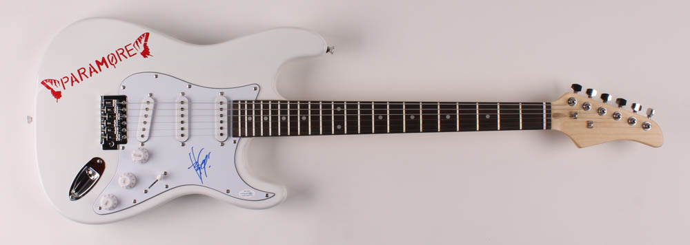 Hayley Williams Signed Electric Guitar (AutographCOA COA) at PristineAuction.com Hayley Williams Signed Electric Guitar (AutographCOA COA) at PristineAuction.com