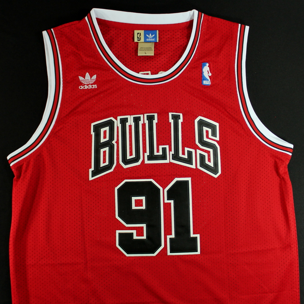 Dennis Rodman Signed Bulls Jersey (PSA COA) at PristineAuction.com Dennis Rodman Signed Bulls Jersey (PSA COA) at PristineAuction.com