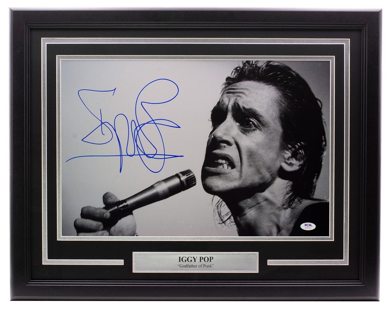 Iggy Pop Signed 17x24 Custom Framed Photo Display (PSA COA) at PristineAuction.com Iggy Pop Signed 17x24 Custom Framed Photo Display (PSA COA) at PristineAuction.com