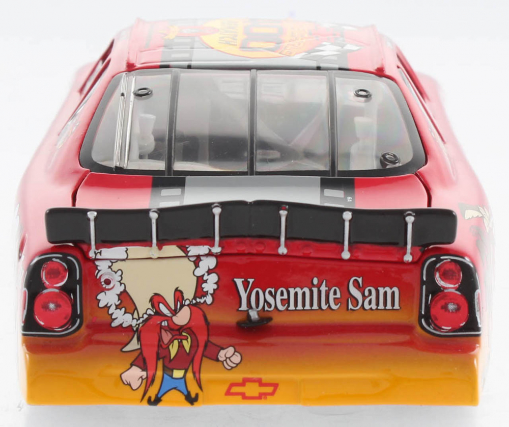 Jimmie Johnson LE #48 Lowe's Looney Tunes Rematch 2002 Monte Carlo 1:24 Scale Stock Car