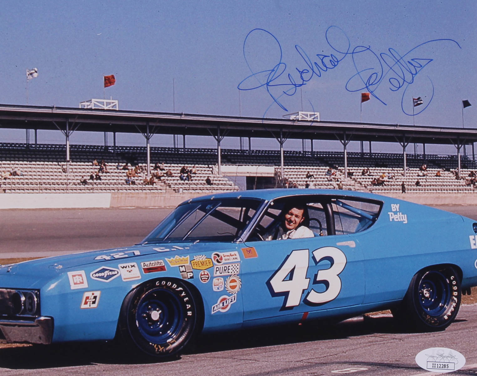 Richard Petty Signed NASCAR 8x10 Photo (JSA COA) at PristineAuction.com Richard Petty Signed NASCAR 8x10 Photo (JSA COA) at PristineAuction.com